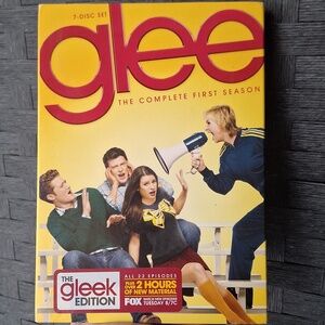 Glee DVD TV Series 7 discs Complete First Season Gleek Musical Karaoke Singers